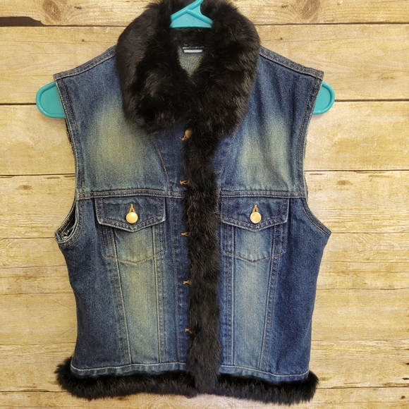 Cejian Jean Vest with Rabbit Fur - Picture 2 of 6